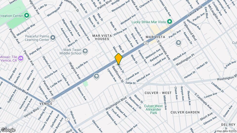 3823 Moore St Map and Location Details