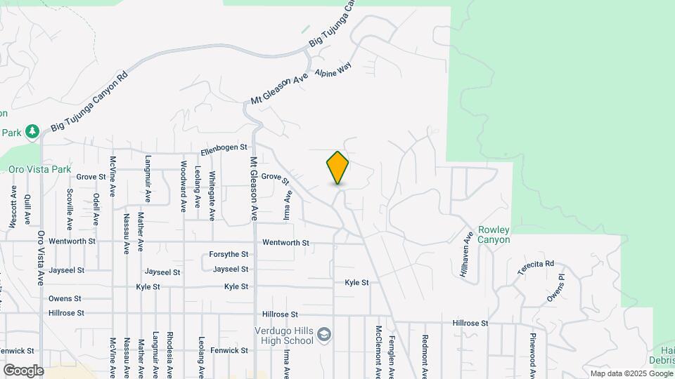 11023 Tujunga Canyon Blvd Map and Location Details