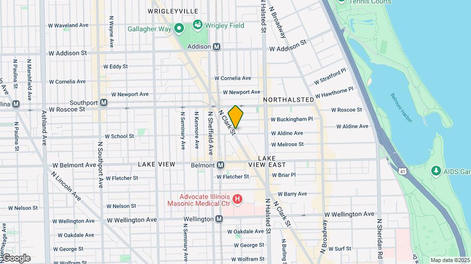 3301 N Clark St Map and Location Details