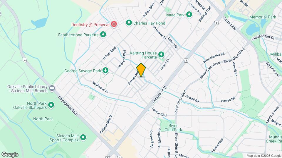 Newly Renovated 2-Bedroom Townhome in Oakv Map and Location Details