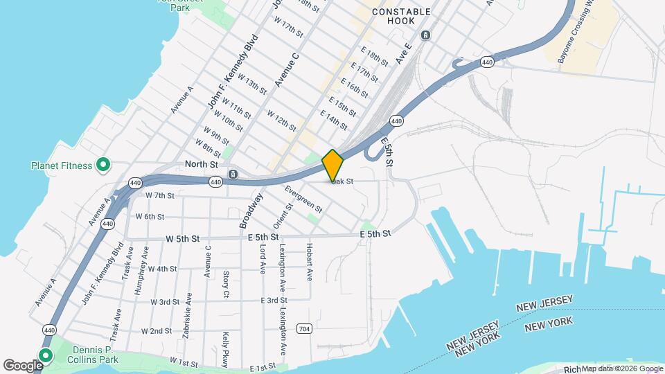 20 Oak St Map and Location Details