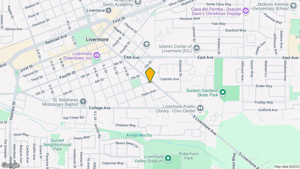 2669 8th St Map and Location Details