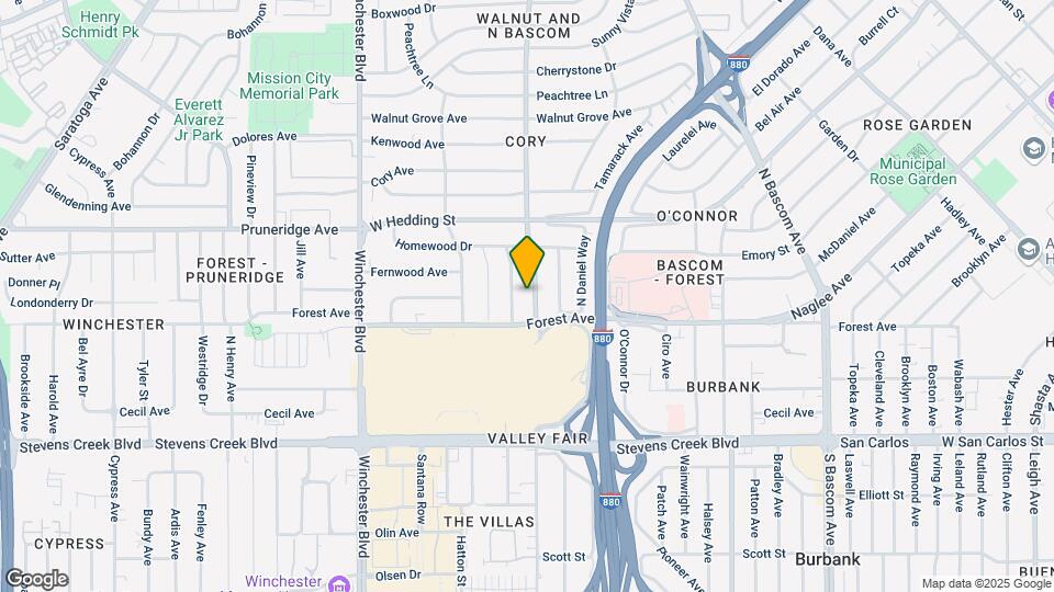 589 N Monroe St Map and Location Details
