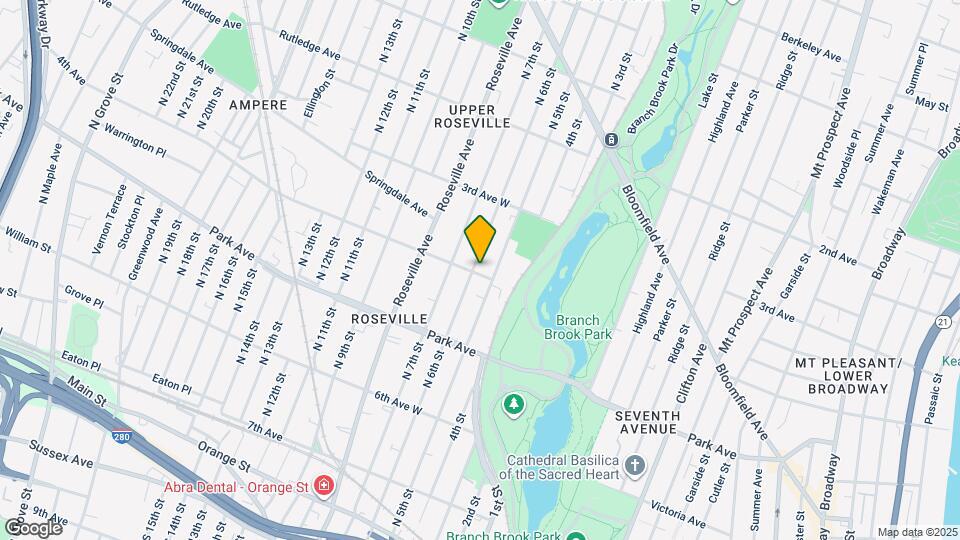 373 N 6th St Map and Location Details