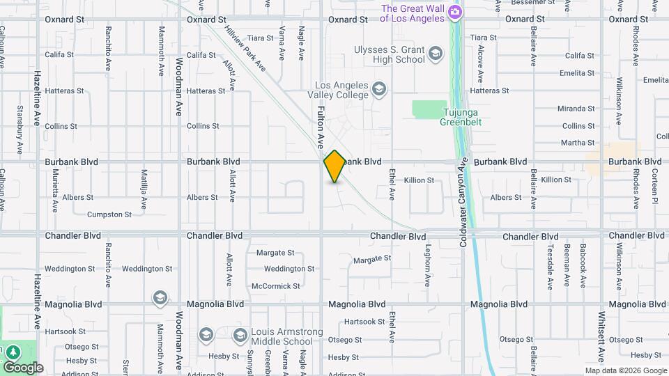 5515 Longridge Ave Map and Location Details