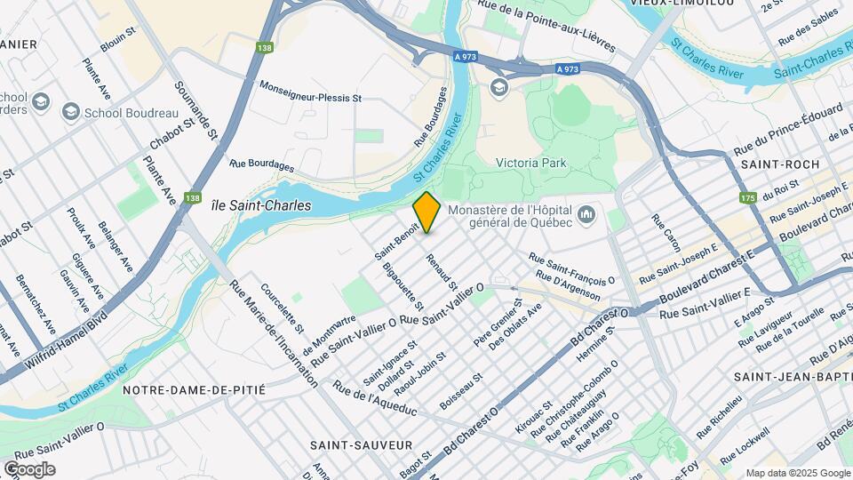 391 Saint-Mathias Rue Map and Location Details