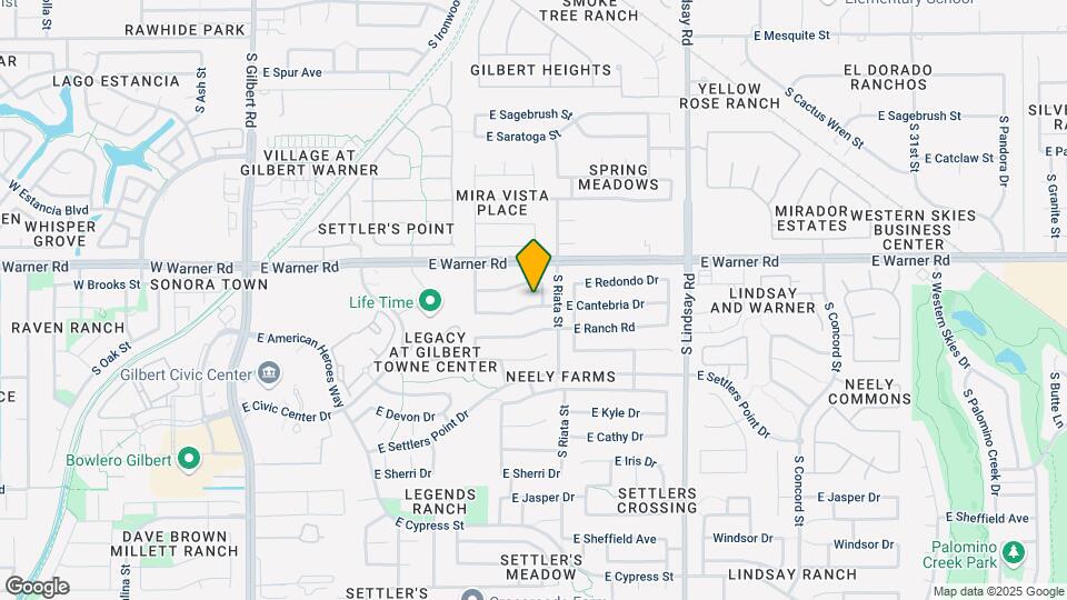 528 E Cantebria Dr Map and Location Details