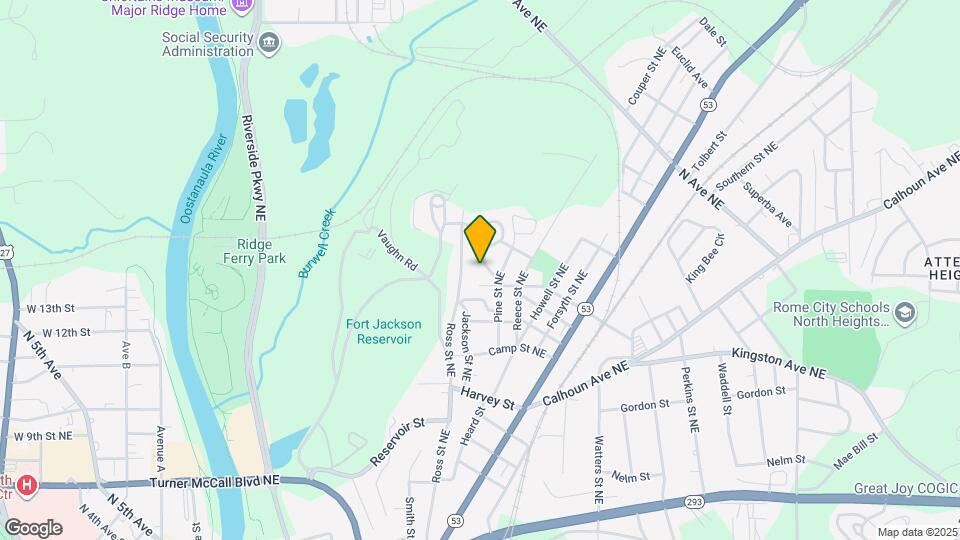 7 Roseway Cir NE Map and Location Details