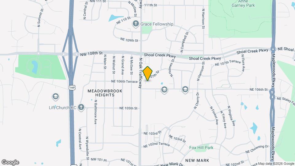 10615 N Locust Ct Map and Location Details