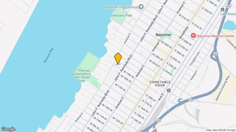 125 W 19th St Map and Location Details