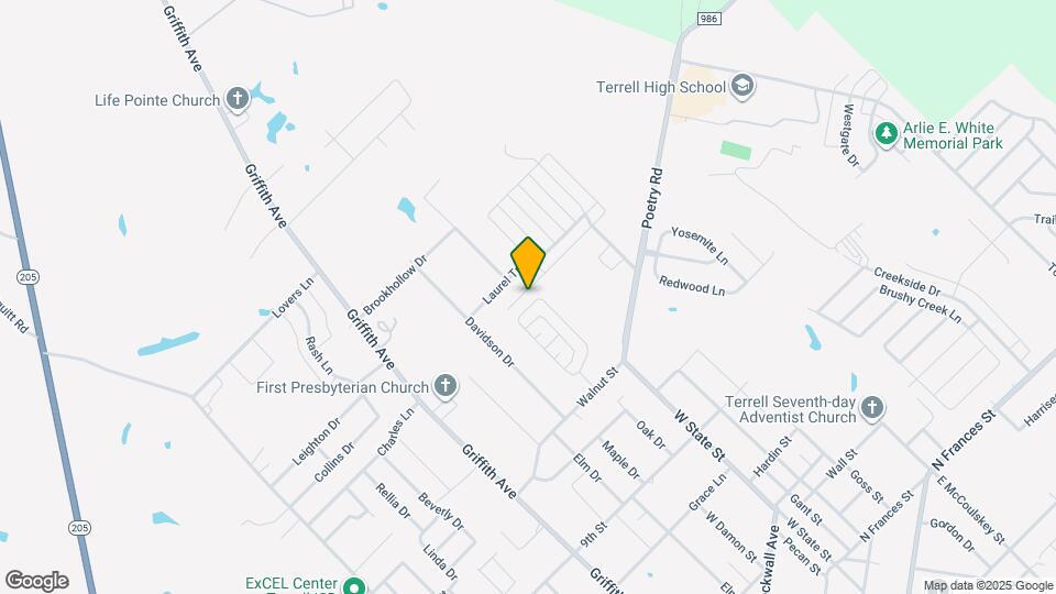 136 Poinsettia Cir Map and Location Details