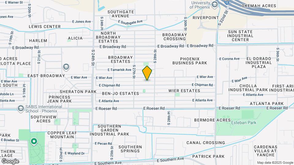 2746 E Chipman Rd Map and Location Details