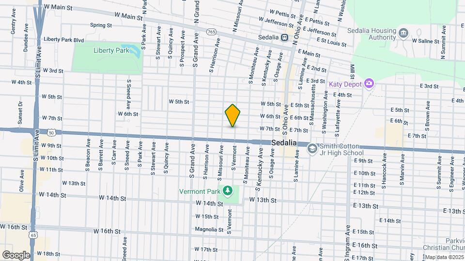 501 W 7th St Map and Location Details