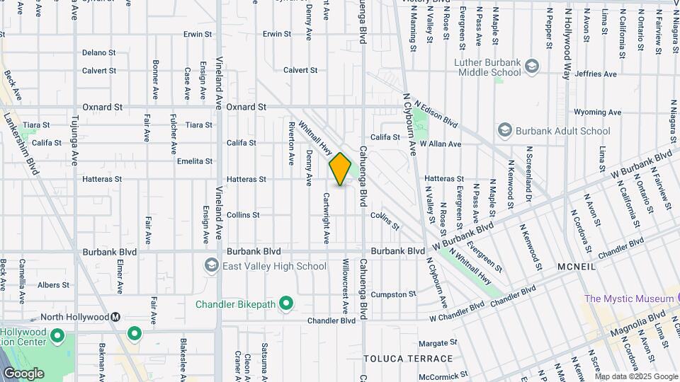 5745 Willowcrest Ave Mapa y Detalles de la Ubicación