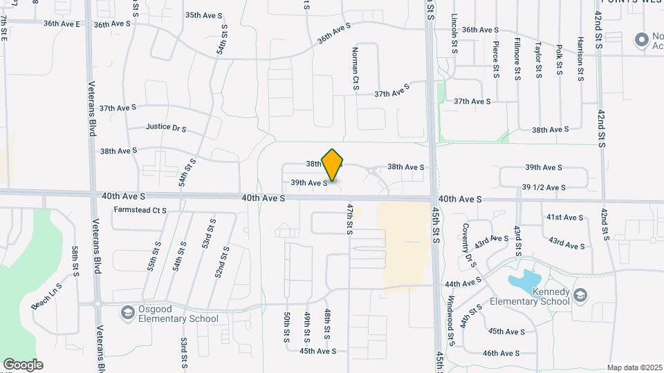 Evelyn Acres & Town Square Townhomes Map and Location Details