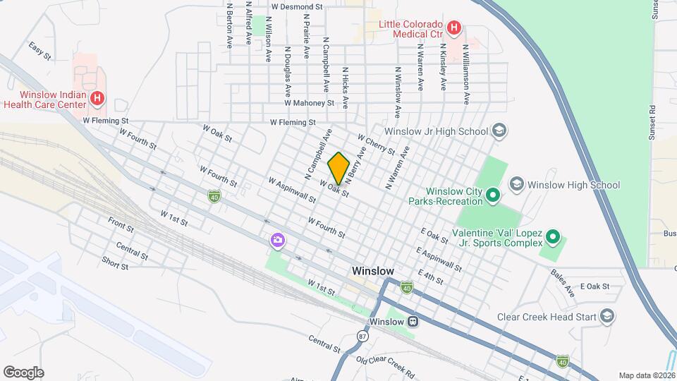 403 W Oak St Map and Location Details
