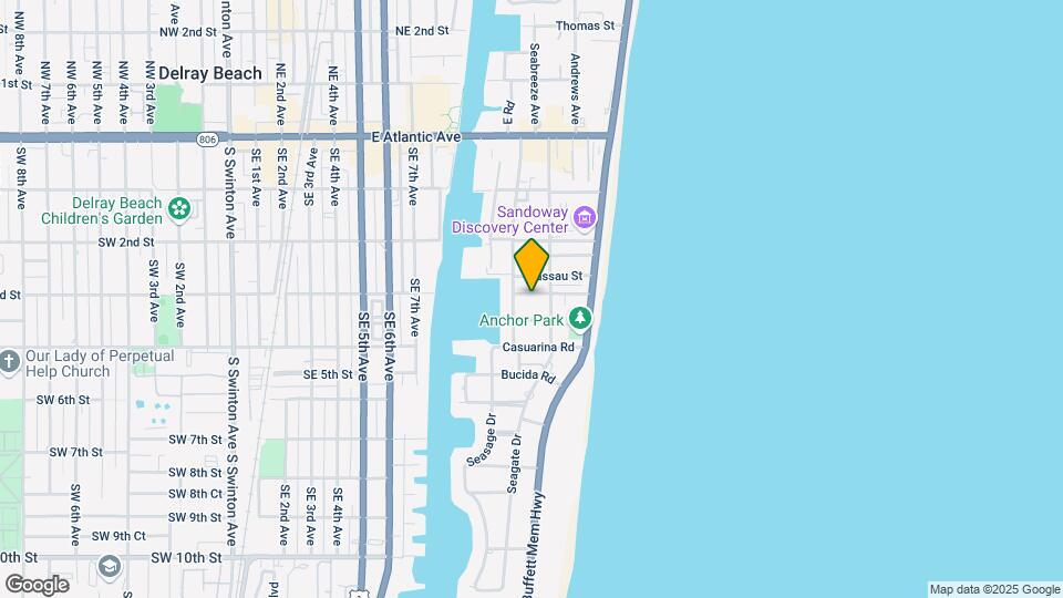 1014 Bay St Mapa y Detalles de la Ubicación