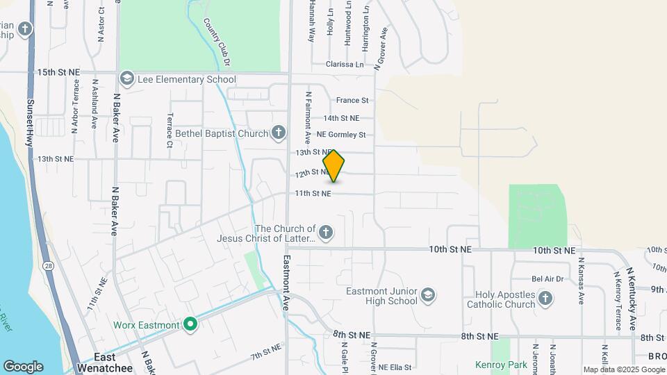 711 11th St NE Map and Location Details