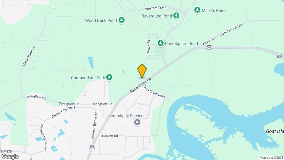 815 Sams Point Rd Map and Location Details