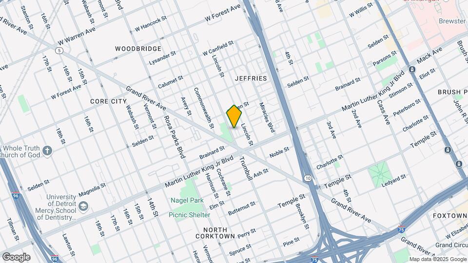 3618 Trumbull Map and Location Details