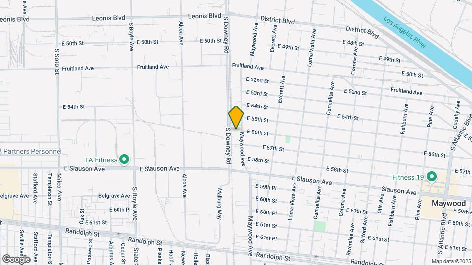 5601 Maywood Ave Map and Location Details