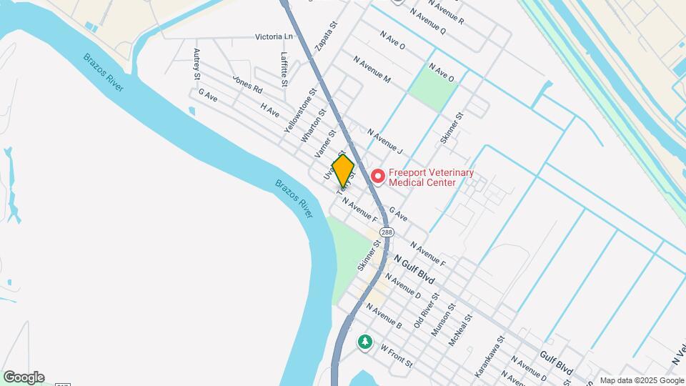 1424 N Avenue F Map and Location Details