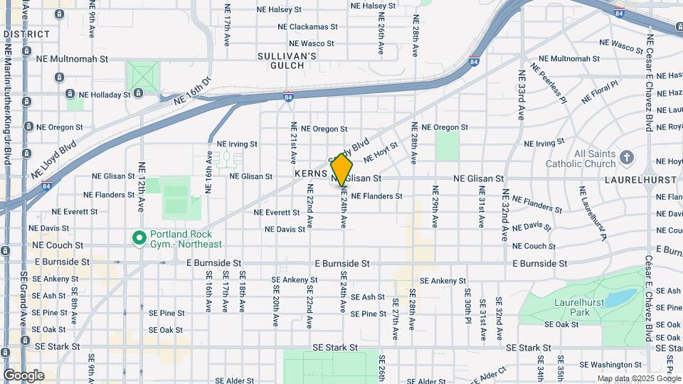 2325 NE Flanders St Mapa y Detalles de la Ubicación