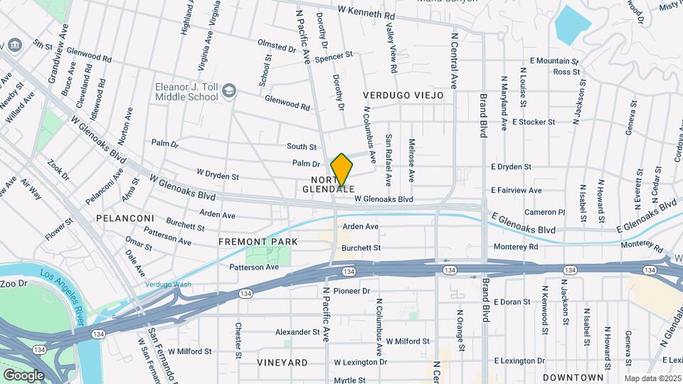 449 W Glenoaks Blvd Map and Location Details