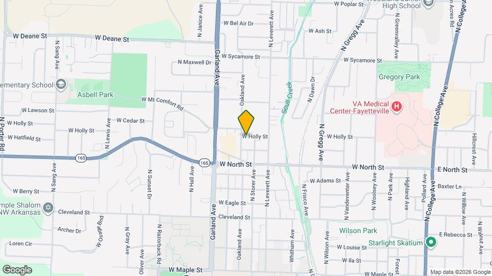 933 W Holly St Map and Location Details