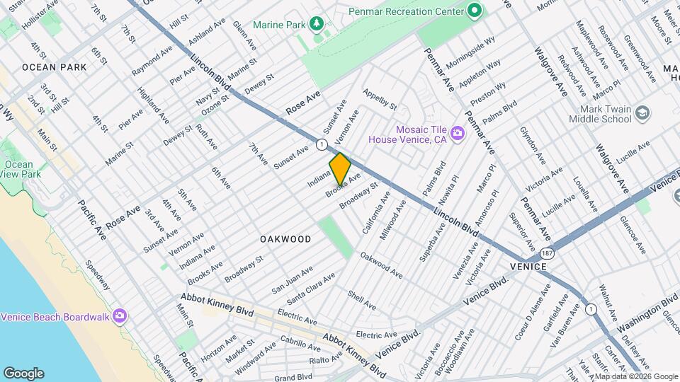 808 Brooks Ave Map and Location Details