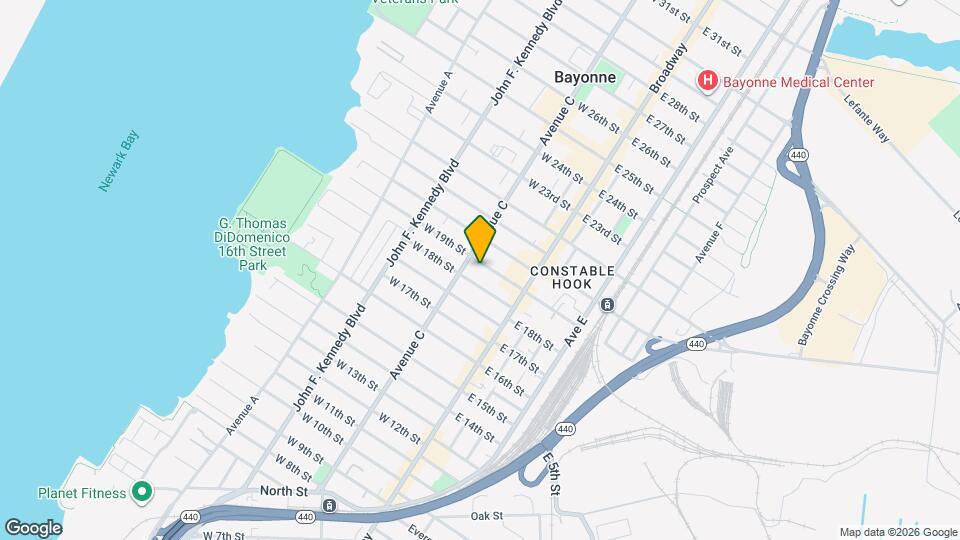 44 W 19th St Map and Location Details