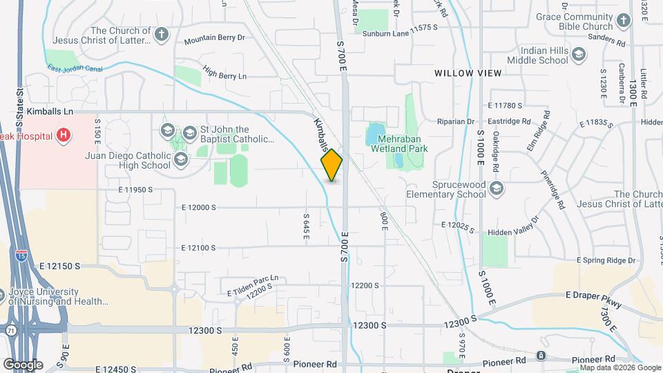 682 E Falconer Ct Map and Location Details