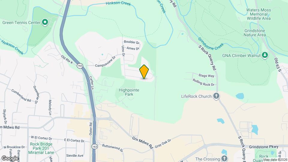 904 Manhattan Dr Map and Location Details