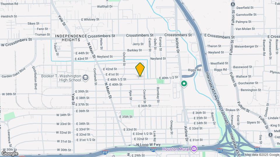 731 1/2-40th 1/2 E 40th St Map and Location Details