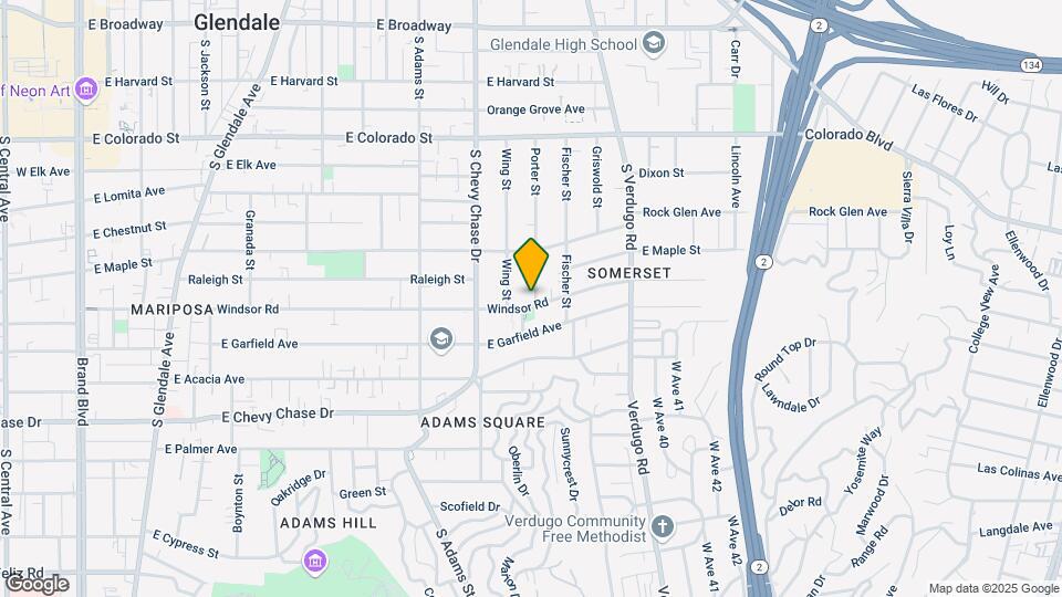 1307 E Windsor Rd Mapa y Detalles de la Ubicación