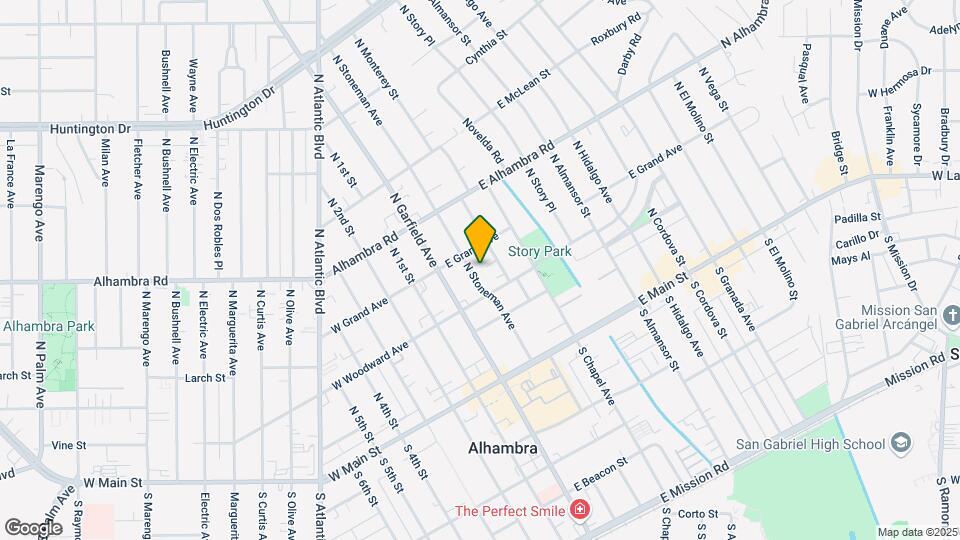 324 N Stoneman Ave Map and Location Details