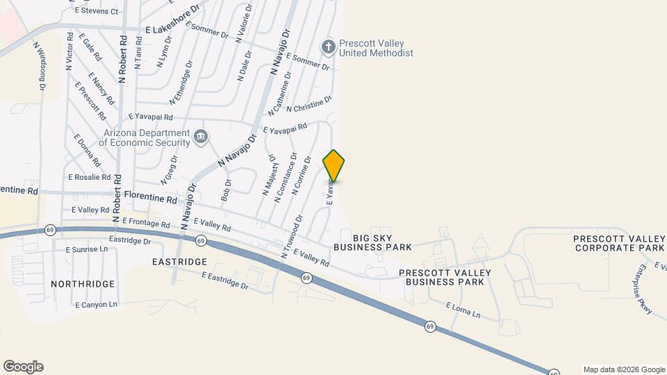 Beautiful and inviting 2-bedrooms, 2-baths duplex located in the heart of Prescott Valley! Map and Location Details