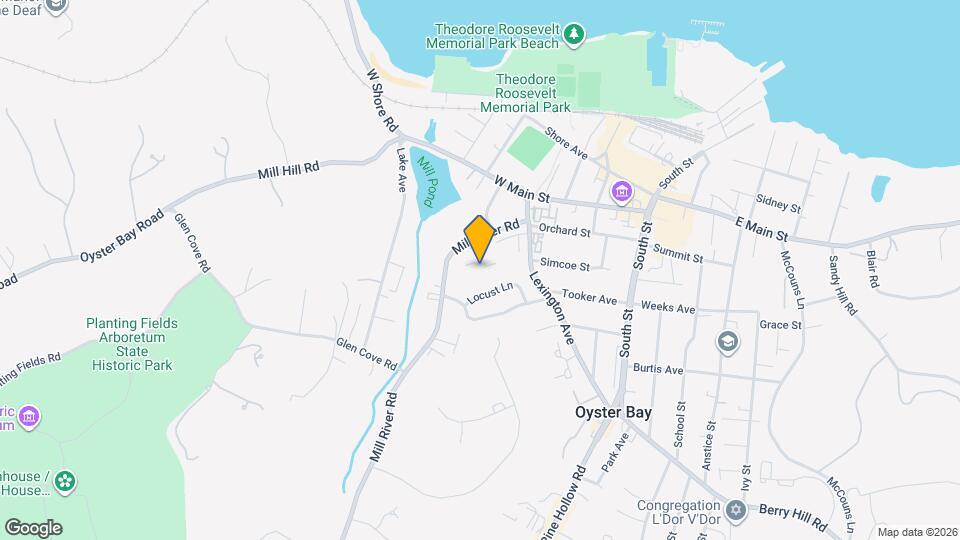 11 Harbour Ln Rentals in Oyster Bay, NY