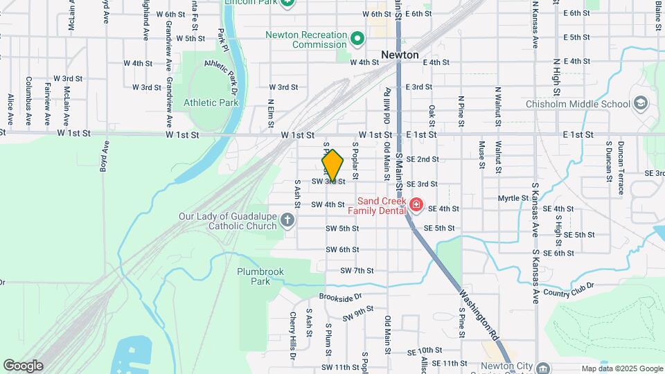 223 SW 3rd St Map and Location Details