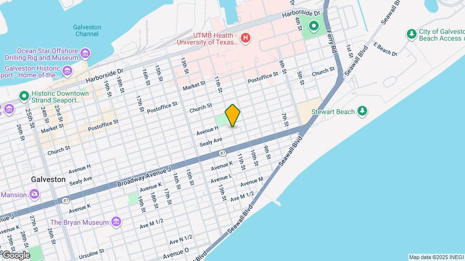 818 11th St Map and Location Details