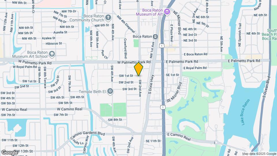 121 SW 2nd Ave Map and Location Details