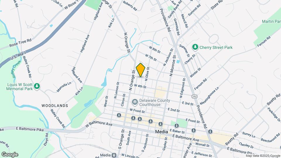 114 W 5th St Map and Location Details