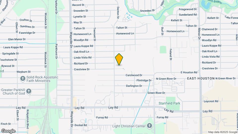 8215 Crestview Dr, Unit B Map and Location Details