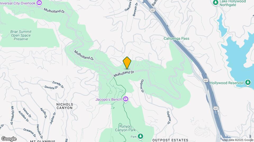 7275 Mulholland Dr Map and Location Details