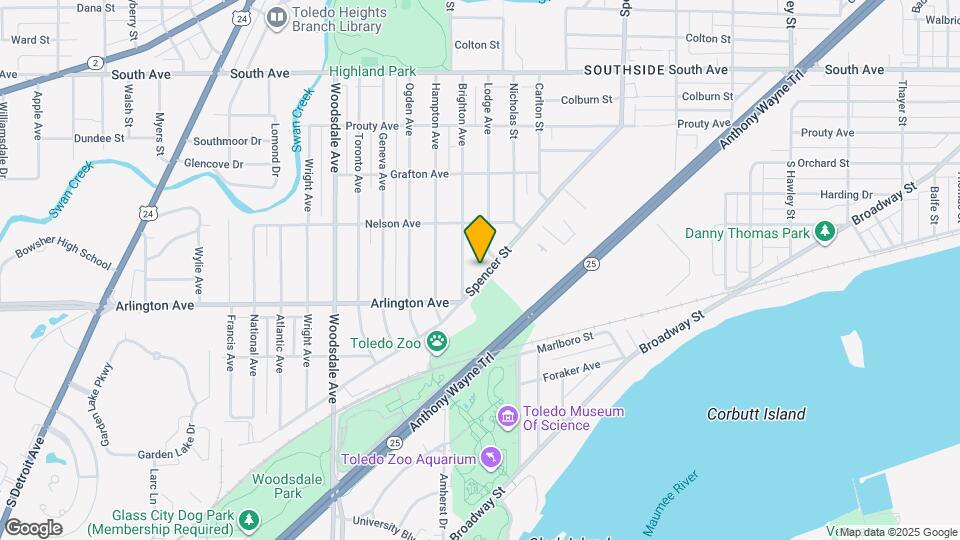 726 Ogden Ave Map and Location Details