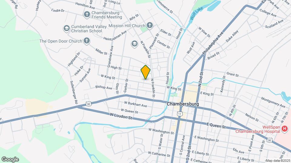 249 W King St Map and Location Details