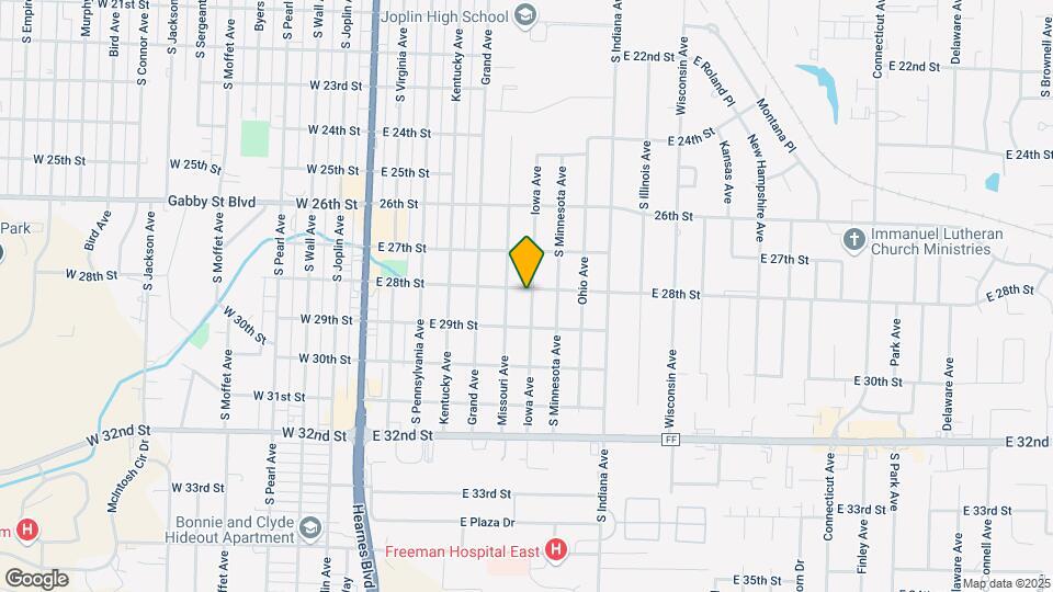 2804 Iowa Ave Map and Location Details