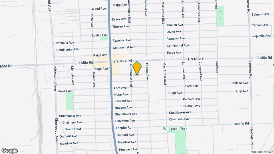 8242 Maxwell Ave Map and Location Details