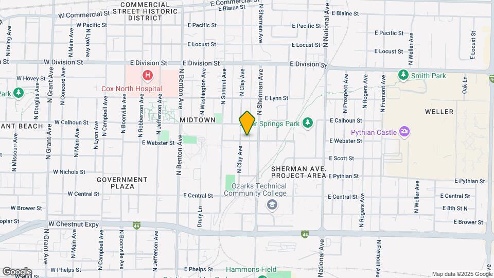 815 E Webster St Map and Location Details