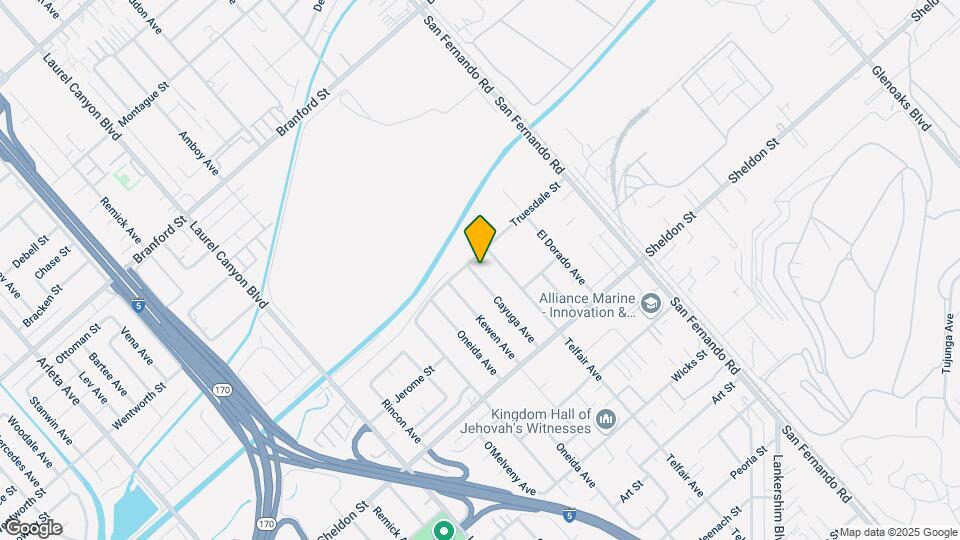 9322 Cayuga Ave Map and Location Details